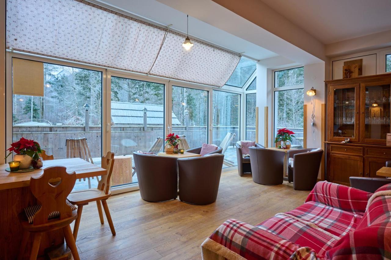 Hotel Eko Hisa-Eco House Na Razpotju Solčava Zewnętrze zdjęcie