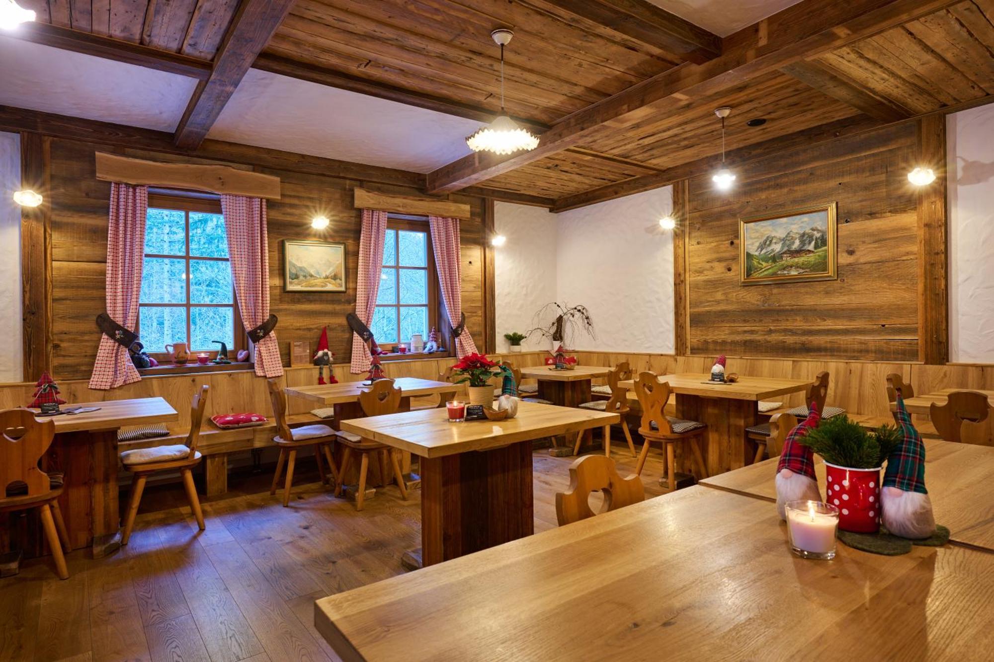 Hotel Eko Hisa-Eco House Na Razpotju Solčava Zewnętrze zdjęcie