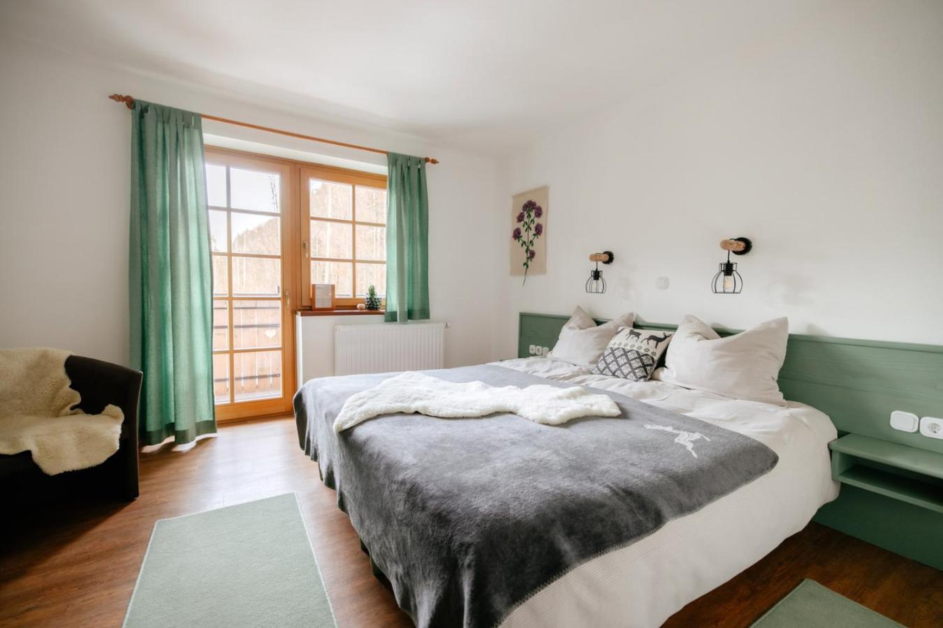 Hotel Eko Hisa-Eco House Na Razpotju Solčava Zewnętrze zdjęcie