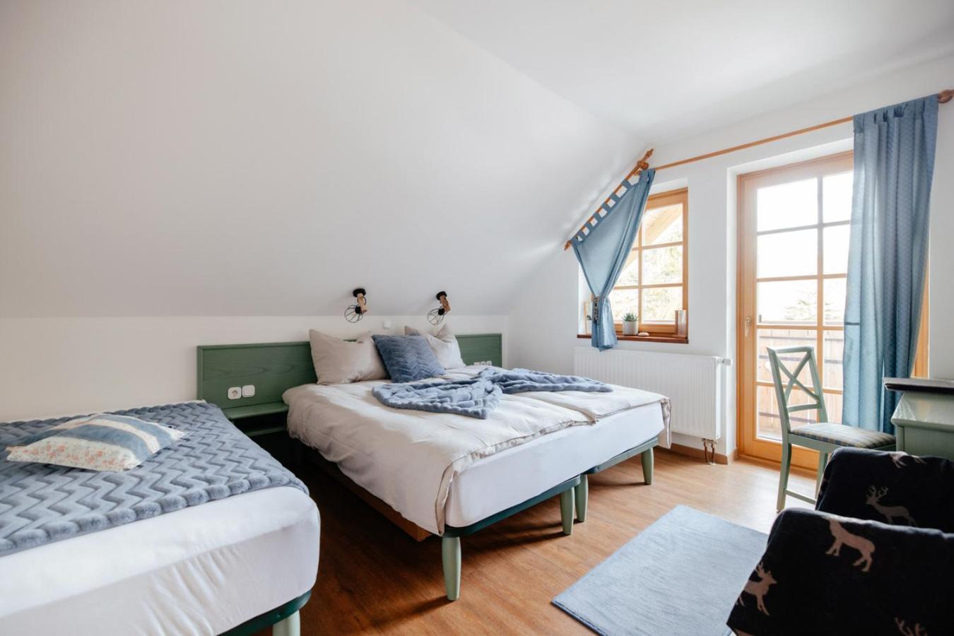 Hotel Eko Hisa-Eco House Na Razpotju Solčava Zewnętrze zdjęcie