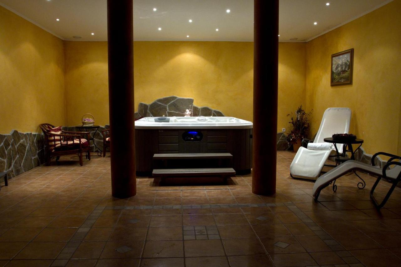 Hotel Eko Hisa-Eco House Na Razpotju Solčava Zewnętrze zdjęcie